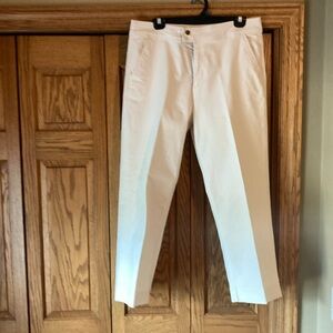 Boden off white cropped jean. Size 42 long European. Equally size 12 L US